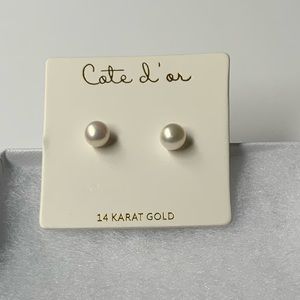BRAND NEW! COTE D’OR 14K Gold White Pearl Earrings
